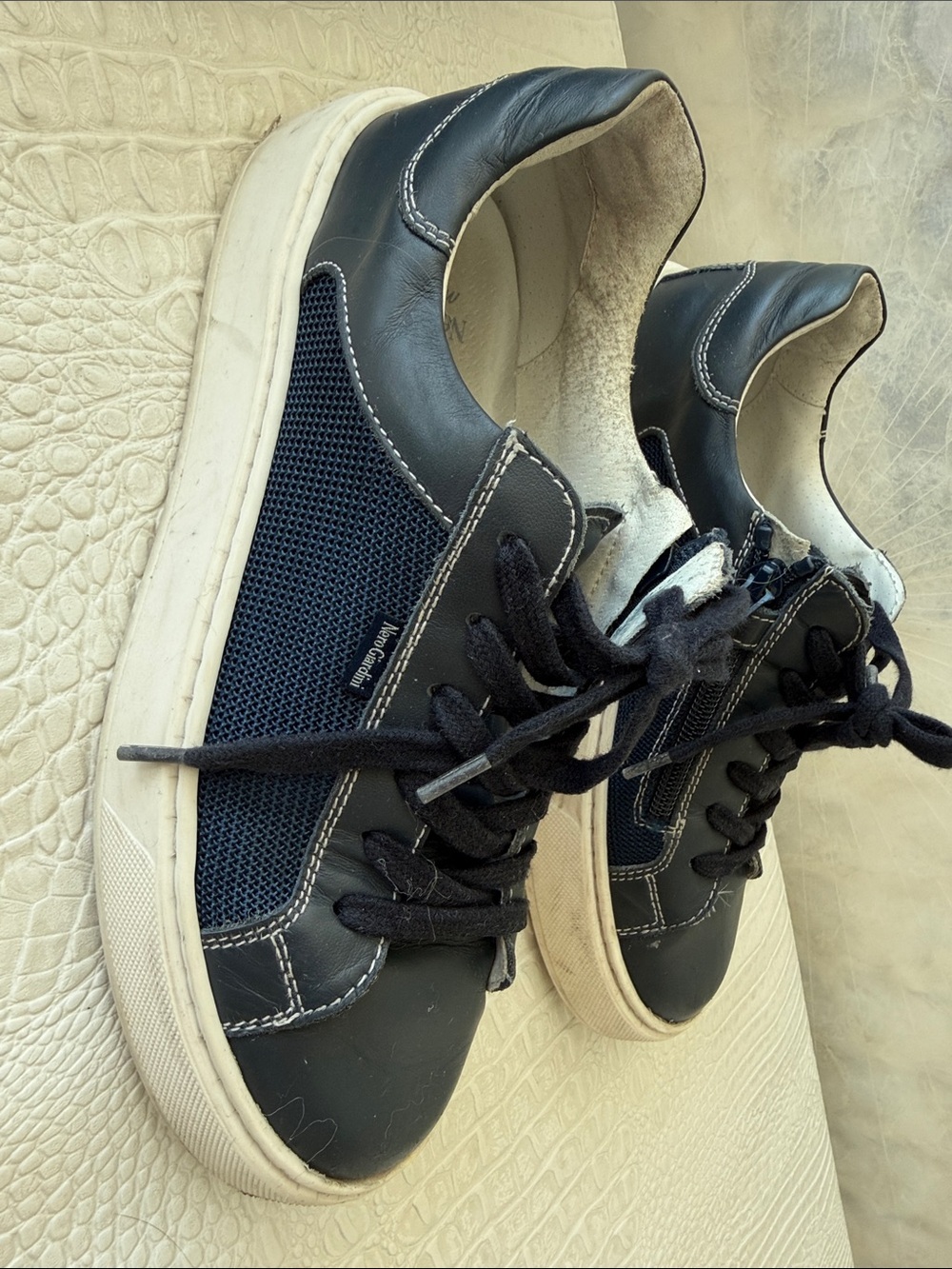 Boys Bruno Marc Two Pairs of Dress shoes/Sneakers - Black ,Navy Sizes 36-37,5 - Picture 5 of 17